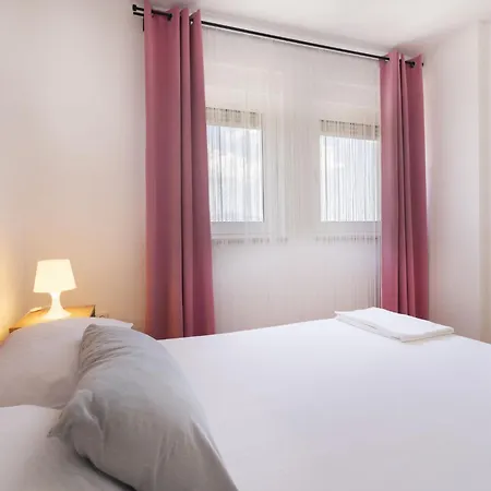 Apartment Anda-3 By Interhome Apartment Trogir