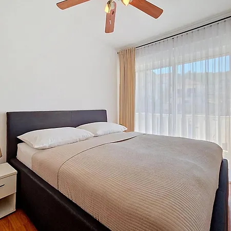 Apartment Apartment Anda-3 By Interhome Trogir