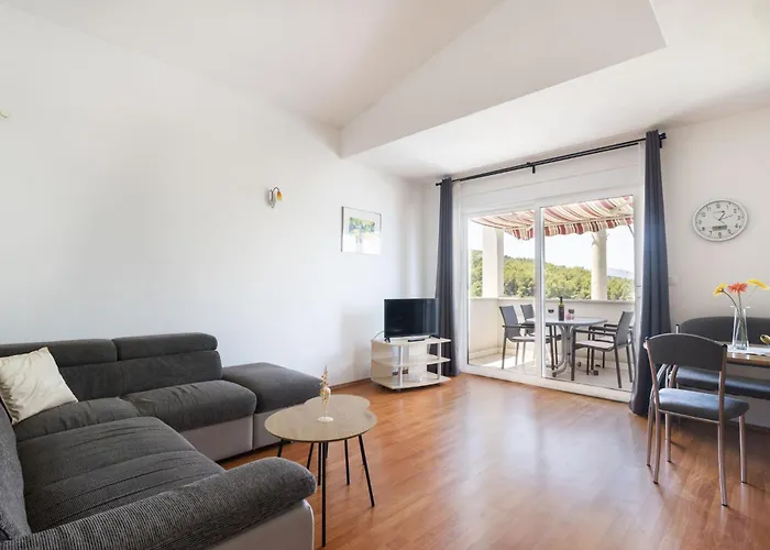 Anda-3 By Interhome Appartement Trogir